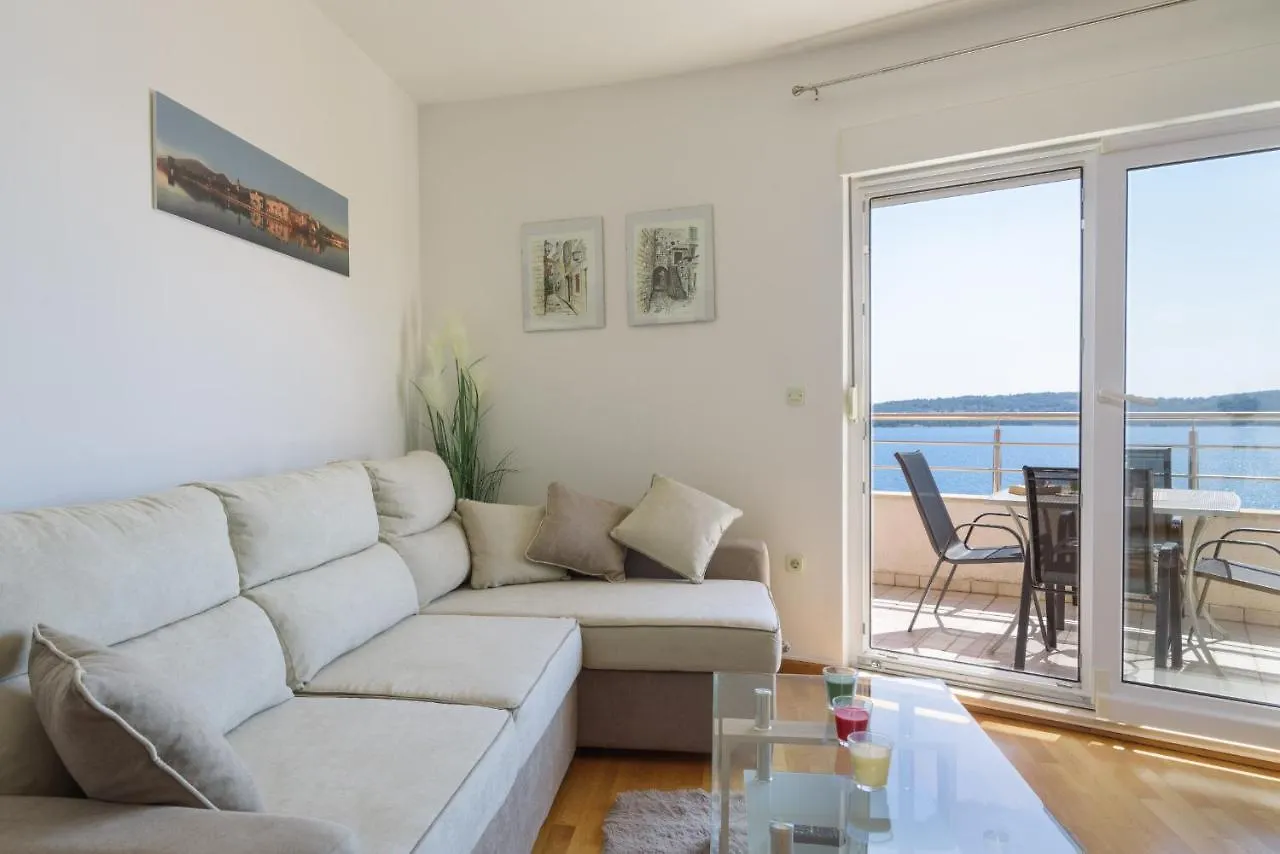 Apartment Marijana Trogir 0*,  Croatia
